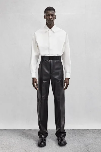 Look 11